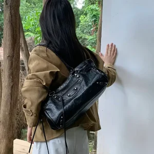 Autumn Single Large Capacity Women’s Fashion Handbag Oil Wax Cowhide Matte Genuine Leather Zipper Waterproof Shoulder