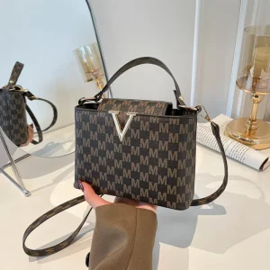 Classic Pattern Ladies Top Handle Designer Bag V Embellished Casual Crossbody Handbags