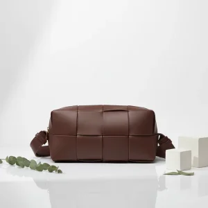 Classic Style Woven Crossbody Bags Casual PU Leather Women Bags Messenger Bags