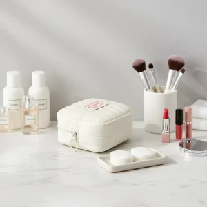 Cosmetic Bags Women’s New Design White Square Travel Cosmetic Bag Fashionable Stylish Lightweight and Minimalist Cosmetic Bag