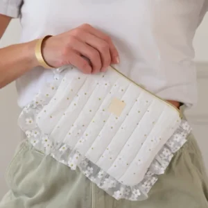 Custom made LOGO and Pattern Ruffled Lace Handmade Flat Cosmetic Bags for Gift giving
