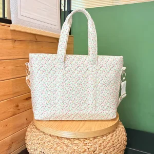 Customized M Lightweight Portable Travel Shoulder Bag Women’s Tote Bags Handbags Quilting Seam Shoulder custom quilted Tote Bag