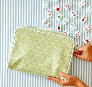 Customized Modern Fashion Stripe Makeup Cosmetic for Travel Large Patterned Toiletry & Coat Bag MAHJONG Tile