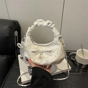 Diamond Bow New Style Western Chain Pleated Dumplings Zipper Closure Nylon Single Shoulder Hand Carry Crossbody Bag Women
