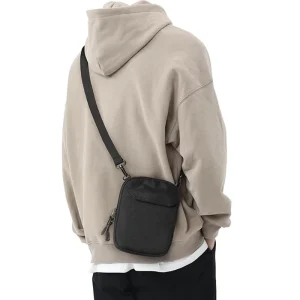 Durable Lightweight Polyester Men Sling Crossbody Shoulder Bag With Adjustable Strap for Daily Travel and Outdoor Activities