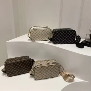 Factory Direct Women Small Square Bag Leather Shoulder Bag Designer Crossbody Bag with Wide Strap