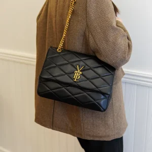 Factory Direct Women’s Classic Bags Women Bag with Black Chain Women’s Soft Leather Shoulder Bag