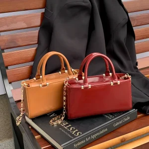 Factory New Design Womens Handbag Patent Leather Shoulder Bag PU Leather Fashion Ladies Crossbody Bag