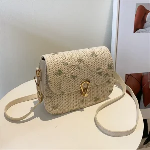 For Women Large Capacity Date Night Vacation Style Straw New Fashion Beach Lace Flower Saddle Bag Custom logo Crossbody Bag