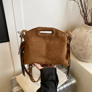 Geometric Chains Open Closure Shoulder Bag for Young Women