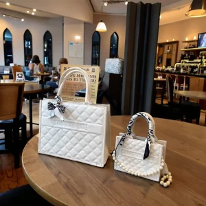 Girls Crossbody Purses for Cross Body Bag Women Messenger Girls PU Shell Bag Cross Body Purse Custom Shoulder Bags