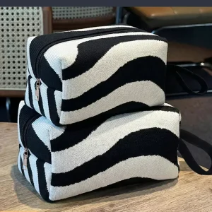 Handbag Stylish Customizable Handtasche Luxury Elegant Portable Fashionable Lightweight Women’s Clutches