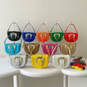 Lady’s Fashion Autumn Single Handle PU Leather Shoulder Tote Bag Portable Polyester Lining Decorated Chains Cover