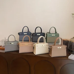 Latest Design PU Leather Striped Casual Women’s Handbag Classic Crossbody Bag Portable Ladies Shoulder Bag