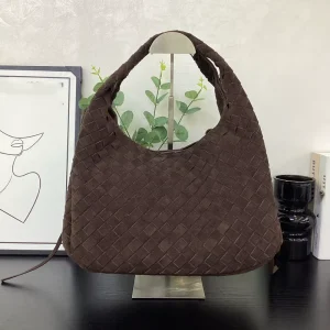 Luxury Genuine Leather Woven Handbag with Frosted Anti Velvet Texture for Women Large Capacity Simple Shoulder Bag