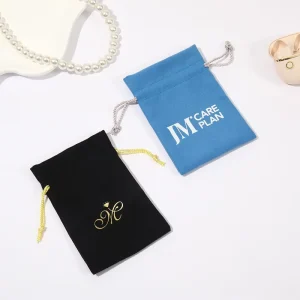 Luxury Soft Velvet Jewelry Pouch 12.5*9cm Square Customized Recyclable Bracelet Necklace Gift Bag Hot Stamping Gold Jewelry