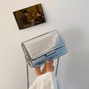 Mini Metallic Crocodile Pattern Women’s Bag Shoulder Bag Silver Chain Crossbody Clutch for Women Party & Evening Use