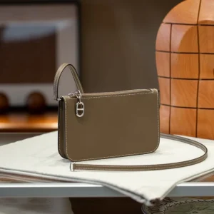 Minimalist Genuine Leather Women’s Handbag Fashionable Cowhide Phone Bag Shoulder Crossbody Bag Handmade Clutch Bag