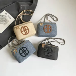 New Casual Korean Style Women’s Crossbody Bags Box Shape Woman’s Handbag with Zipper Closure Lady’s Messager Bags