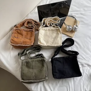 New Casual Large Capacity Canvas Bag Women’s Shoulder Bag Mailman Bag College Student Class Crossbody Bag