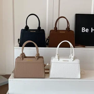 New Korean Style Casual Crossbody Bag Elegant Niche Saddle Zip Closure Women’s Patchwork Handbag