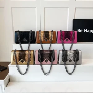 New Luxury Women’s Shoulder Bag Snake Skin Pattern Fashionable Rotating Lock Ladies Crossbody Bag Factory