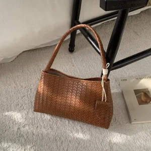 New Niche Woven Tote Bag Versatile Large Capacity Korean Fashionable Armpit Single Shoulder Bag for Women