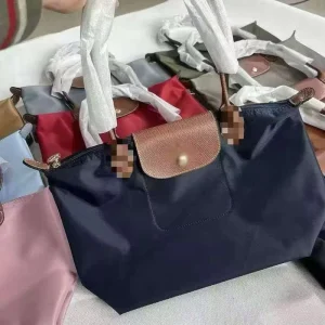 New Original Logo Lady Designer Crossbody Bag Large Capacity M Size Waterproof Nylon Letter Pattern