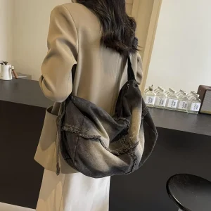 New Personalized Fringed Washed Denim Bag Fashionable Large Capacity Shoulder Bag Retro Trend Crossbody Bag for Women