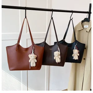 New Retro Large Capacity Women’s Casual Commuting Shoulder Tote Bag Simple Fashionable Solid Pattern Summer