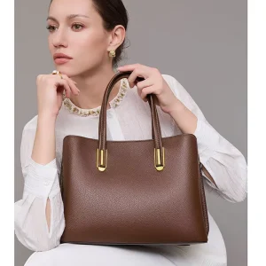 New Women’s Large Capacity Waterproof Zipper Crossbody Bag Elegant and High-End Commuting Gift for Mother’s Day