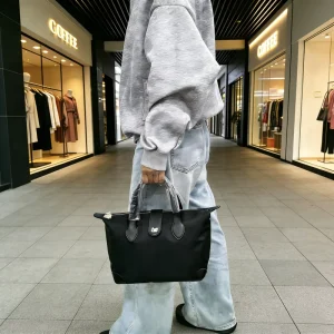 Personalized Girl Lady Travel Shopping Zipper Crossbody Bags Shoulder Tote Bags Waterproof Nylon Large Handbag Women’s Tote Bags