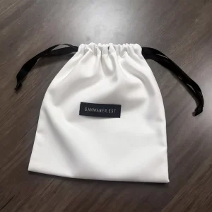 Premium Satin Reusable Drawstring Pouch Custom Logo for Hair Extensions Jewelry Perfume Lipstick Makeup Tools Storage