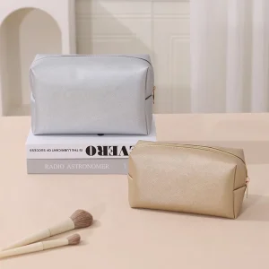 Pure Color Fashion Cosmetic Bags with Zipper Closure Pu Material Medium Capacity Custom Logo & Cases Makeup Bag