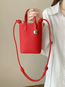 Retro Woven PU Mini Bucket Bag Red Phone Bag Magnetic Closure Crossbody Top Handle Purse Fashion Shoulderbag for Women
