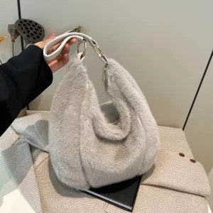 Solid Color Women Soft Plush Shoulder Bags Versatile Large Capacity Ladies Crossbody Bag Winter Female Faux Fur Tote Handbags