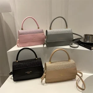 Spring New Arrival High Looks Small Square Magnetic Closure Street Fashion Shoulder Crossbody Bag Fashionable Casual Simple