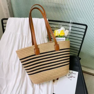 Summer Versatile Shoulder Bag for Women Woven Grass Bag Large Capacity Zipper Closure PU Commuting Beach Bag