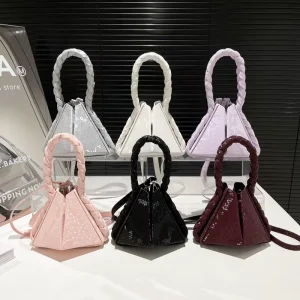 Triangle Design PU Leather Foldable Niche Clutch Bag for Women Fashion Luxury Female Shoulder Bag Wrist Handbag and Purse