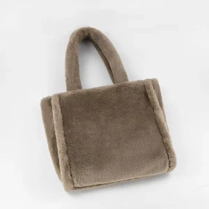 Warm Winter Customized Tote Plush Material Large Capacity Fashion Simple Portable Fur Women’s Handbag
