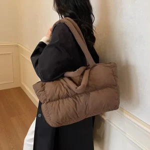 Winter Minimalist Large Capacity Lightweight Waterproof Shoulder Bag Casual Quilte Padded Cloud Women Puffy Underarm Handbag
