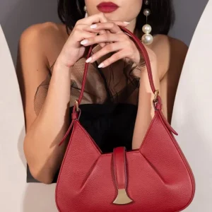 Women Luxury Soft Shoulder Relieve Metal Chain Small Size Portable Elegant Sac a Femme Nylon Lining Shoulder Bag for Ladies