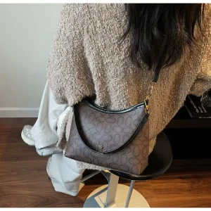 Women’s Genuine Leather Shoulder Crossbody Bag with Tassel Durable Zipper Handmade Colorful Design