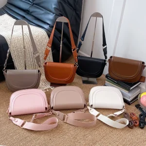 Women’s Mini Saddle Bag Simple PU Leather Crossbody Bag With Adjustable Wide Strap Fashion Shoulder Bag for Daily Use