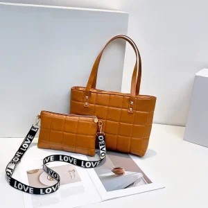 Women’s Retro Luxury Shoulder Bag Hand Woven Genuine Leather with Chains Decoration Fashion Designer Underarm Bag