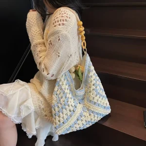 XC9336 Spring Straw Woven Handbag High Value Large Capacity Tassel Detail Cross Strap Polyester Inside